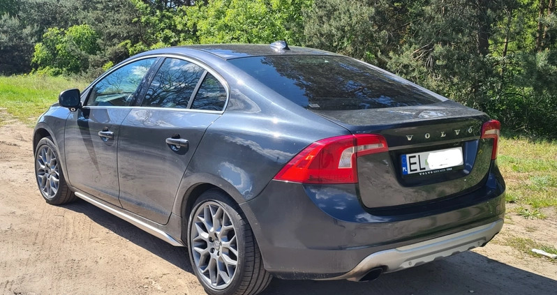 Volvo S60 cena 43000 przebieg: 146000, rok produkcji 2010 z Łódź małe 277